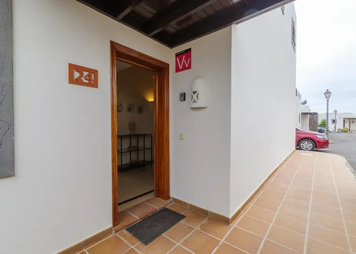 فيلة Favorita بلايا بلانكا